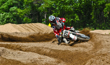 De juiste motorcross uitrusting: waar moet je op letten?