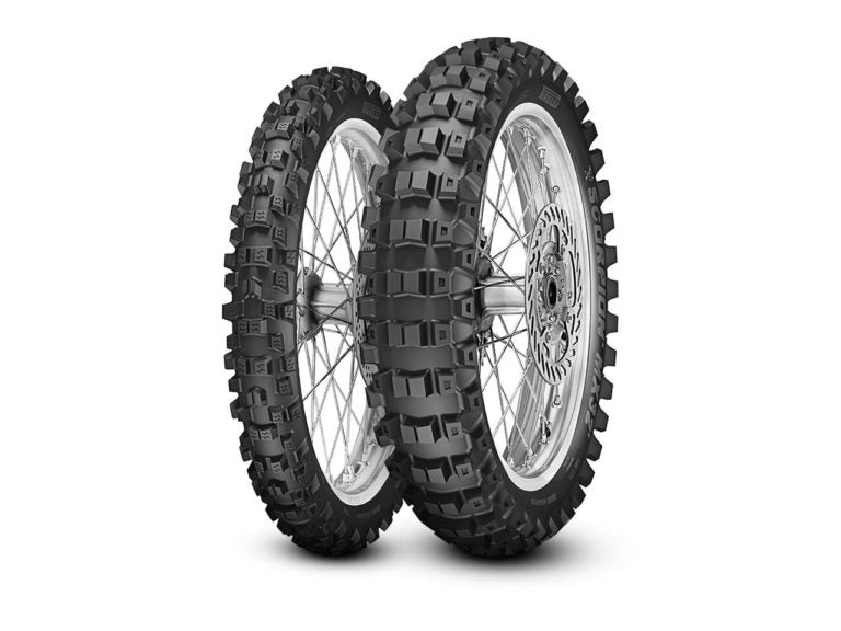 Pirelli Scorpion MX32 Mid Hard Crossband voor - 80/100-21